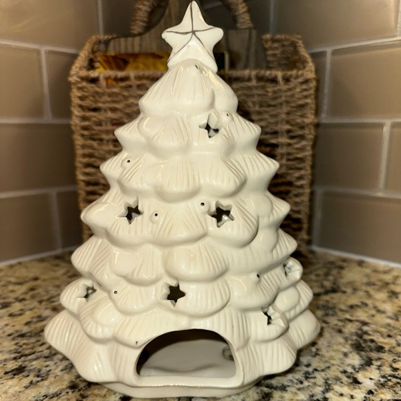 Vintage Crown Accents Ceramic White Christmas Tree Votive Holder Holiday Decor - Picture 2 of 5